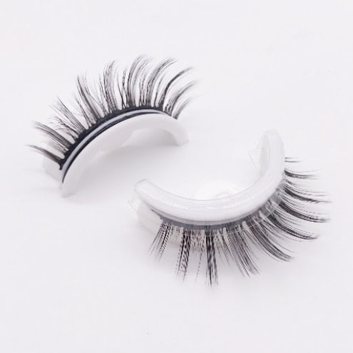 Lassive- Reusable Self-Adhesive Eyelashes